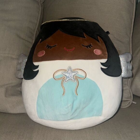 Angel Squishmallow - Picture 5 of 10